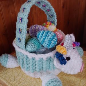 Meet your Posher, Robin